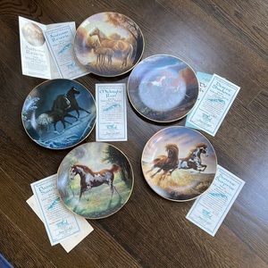 Horses. 5 plate Unbridled Spirit collectionBundle with other plates for …